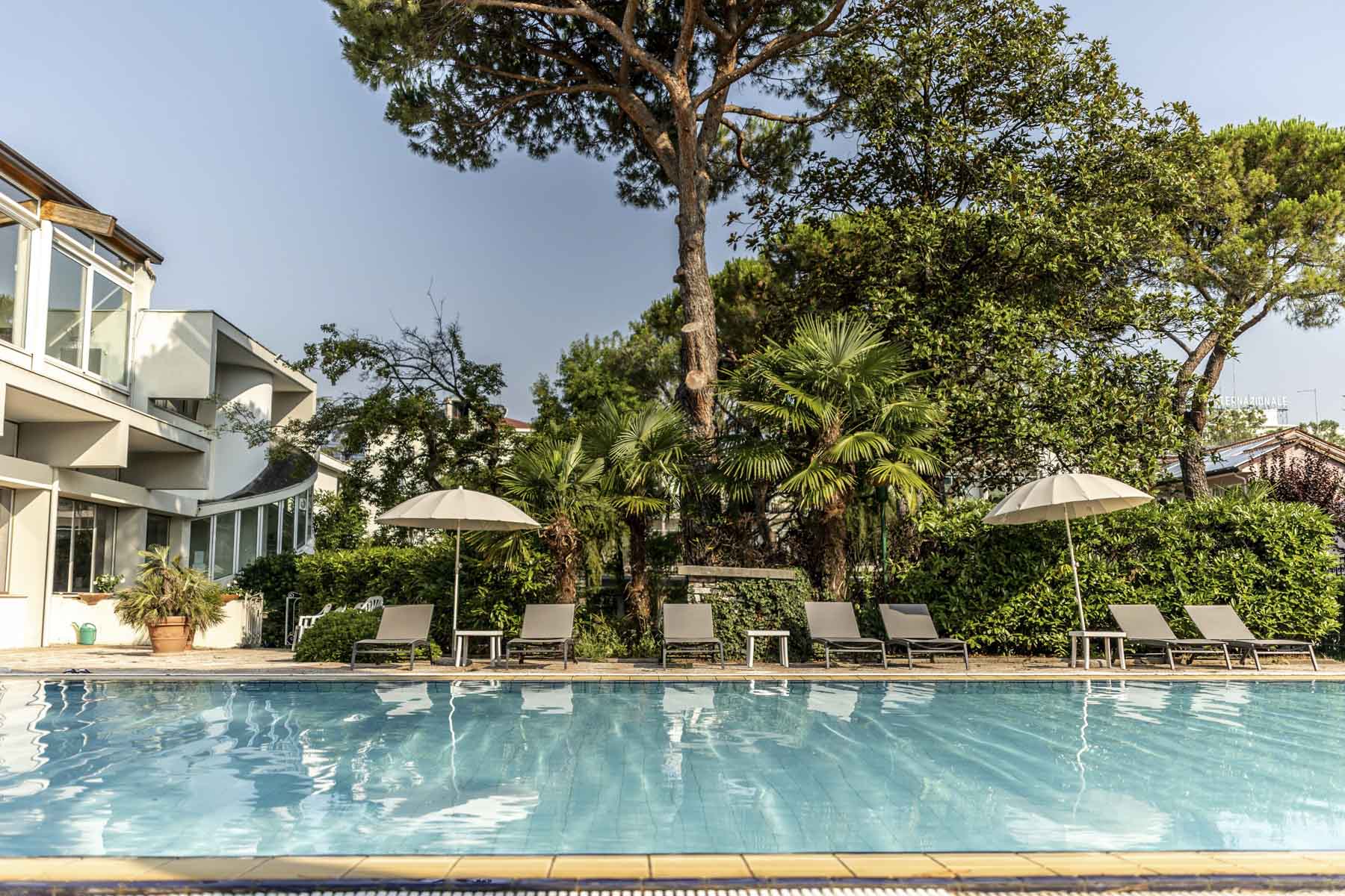 Piscina esterna 3 – Hotel Terme Milano